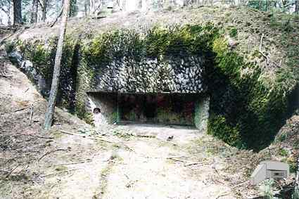 [Widok na strzelnic� z p�yt� pancern� 78P9]