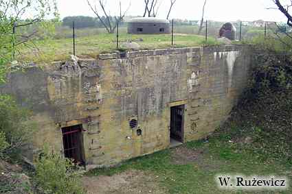 [Widok schronu od p�nocy]