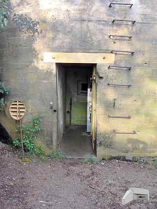 [Wej�cie do schronu]