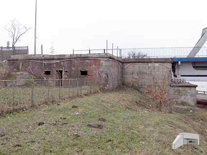 [P�nocny blokhauz]