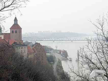 [Widok mostu z wzg�rza zamkowego]