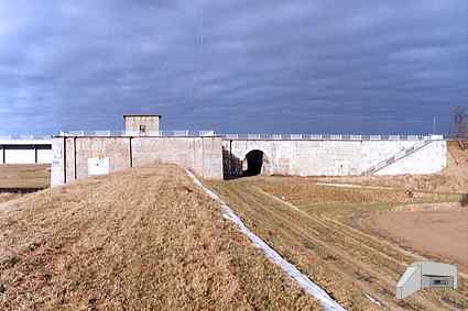 [Prawobrze�ny przycz�ek]