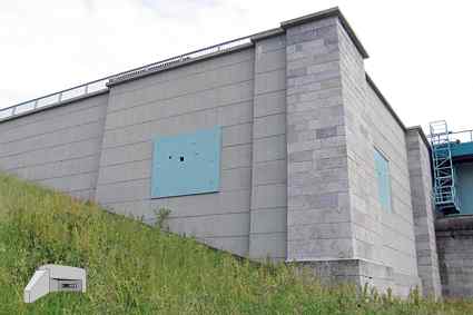 [Prawobrze�ny przycz�ek]