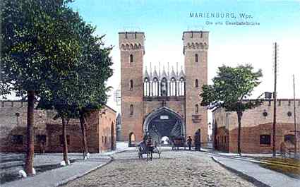 [Wartownie i brama mostu drogowego na lewym brzegu Nogatu]