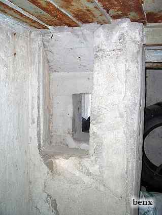 [Wewn�trzna strzelnica obrony wej�cia]