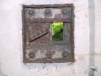 [Strzelnica obrony wej�cia]