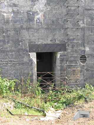 [Wej�cie do schronu]