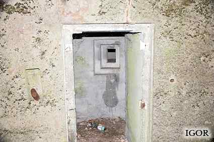 [Wej�cie do schronu]