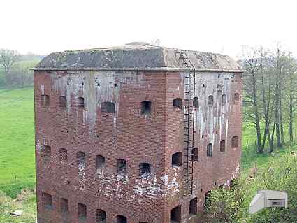 [Po�udniowa wie�a]