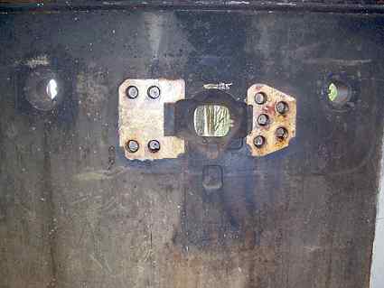 [Strzelnica z p�yt� pancern�]