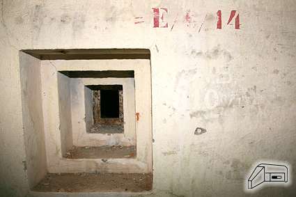 [Strzelnica obrony wej�cia]