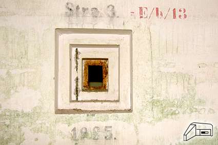 [Strzelnica obrony wej�cia]