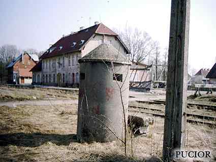 [Einmannbunker]