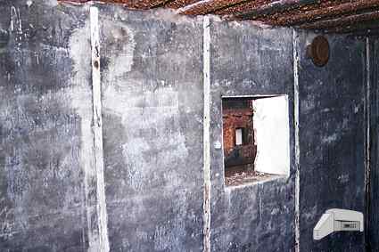 [Strzelnica obrony wej�cia z p�yt� pancern� 48P8]